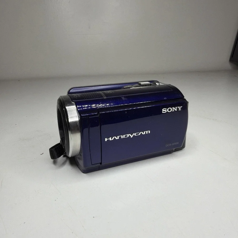 Sony DCR-SR68 Handycam Digital Camcorder Blue Untested Carl Zeiss